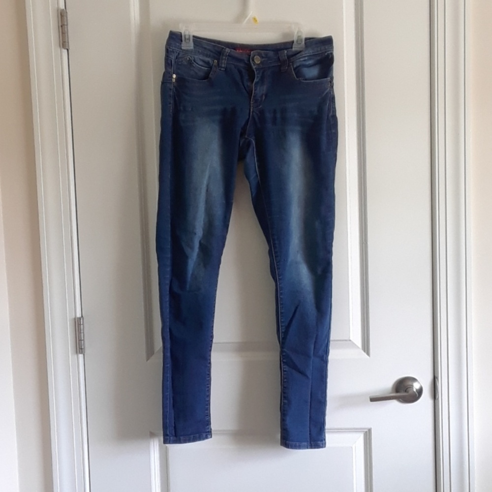 WannaBettaButt blue jeans